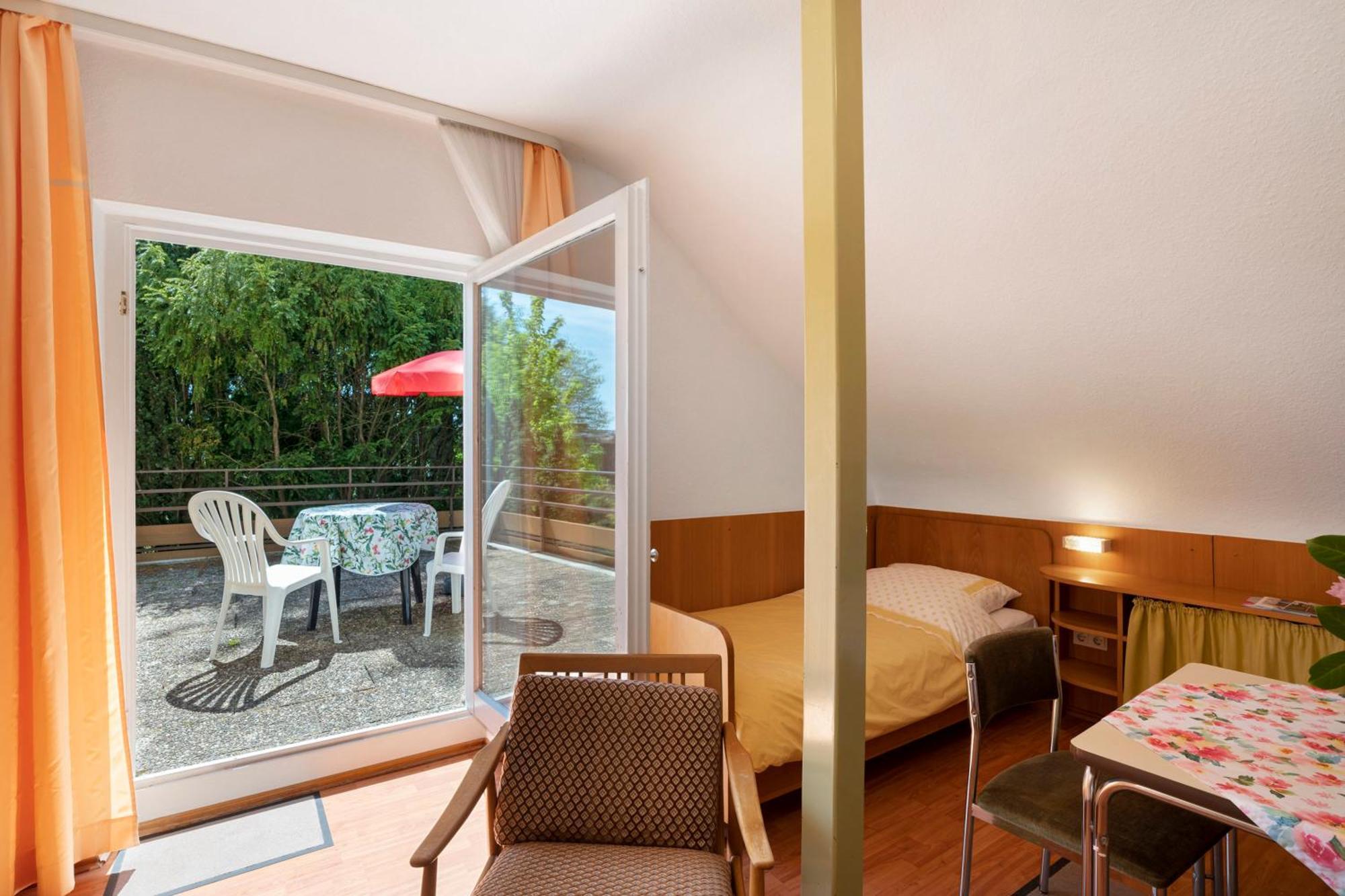 Gaestehaus Hirzel บาดวิลด์บาด ภายนอก รูปภาพ